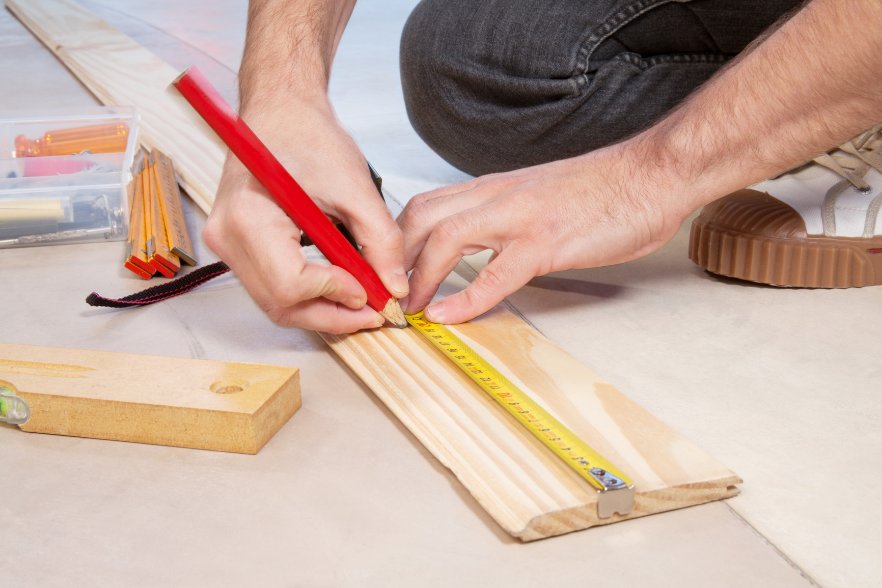 Cropped hand of a carpenter